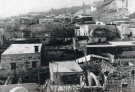 Photograph of the Mughrabi quarter in the 1950's