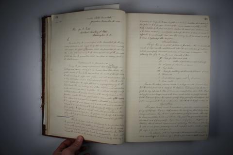 Open original Digital object